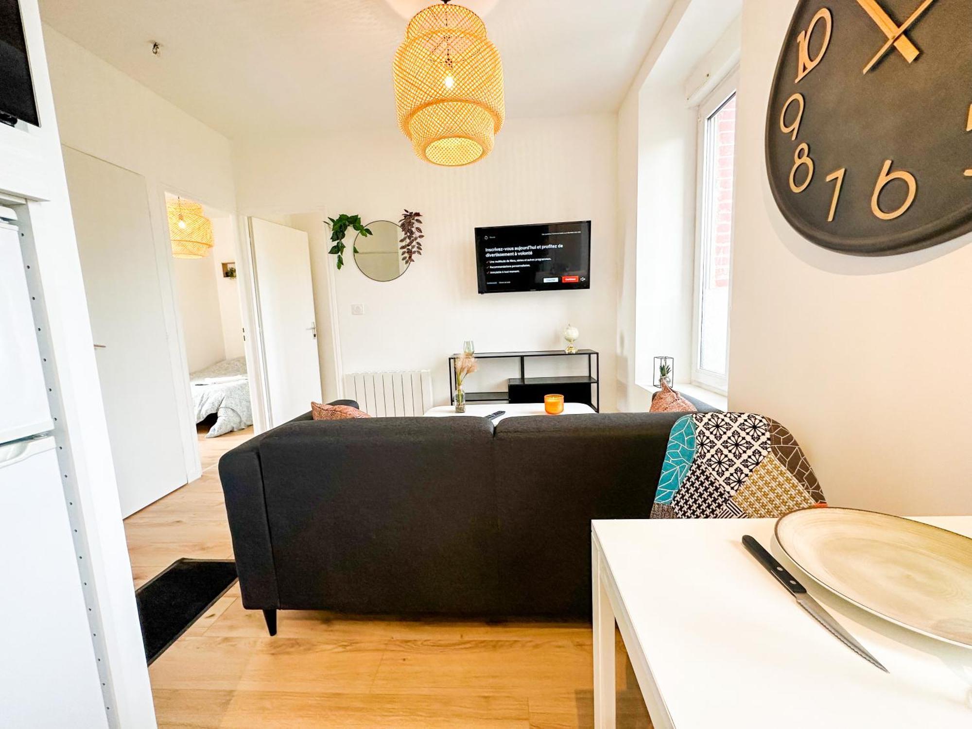 New: Agreable & Lumineux *Gare* Lejlighed Guingamp Eksteriør billede