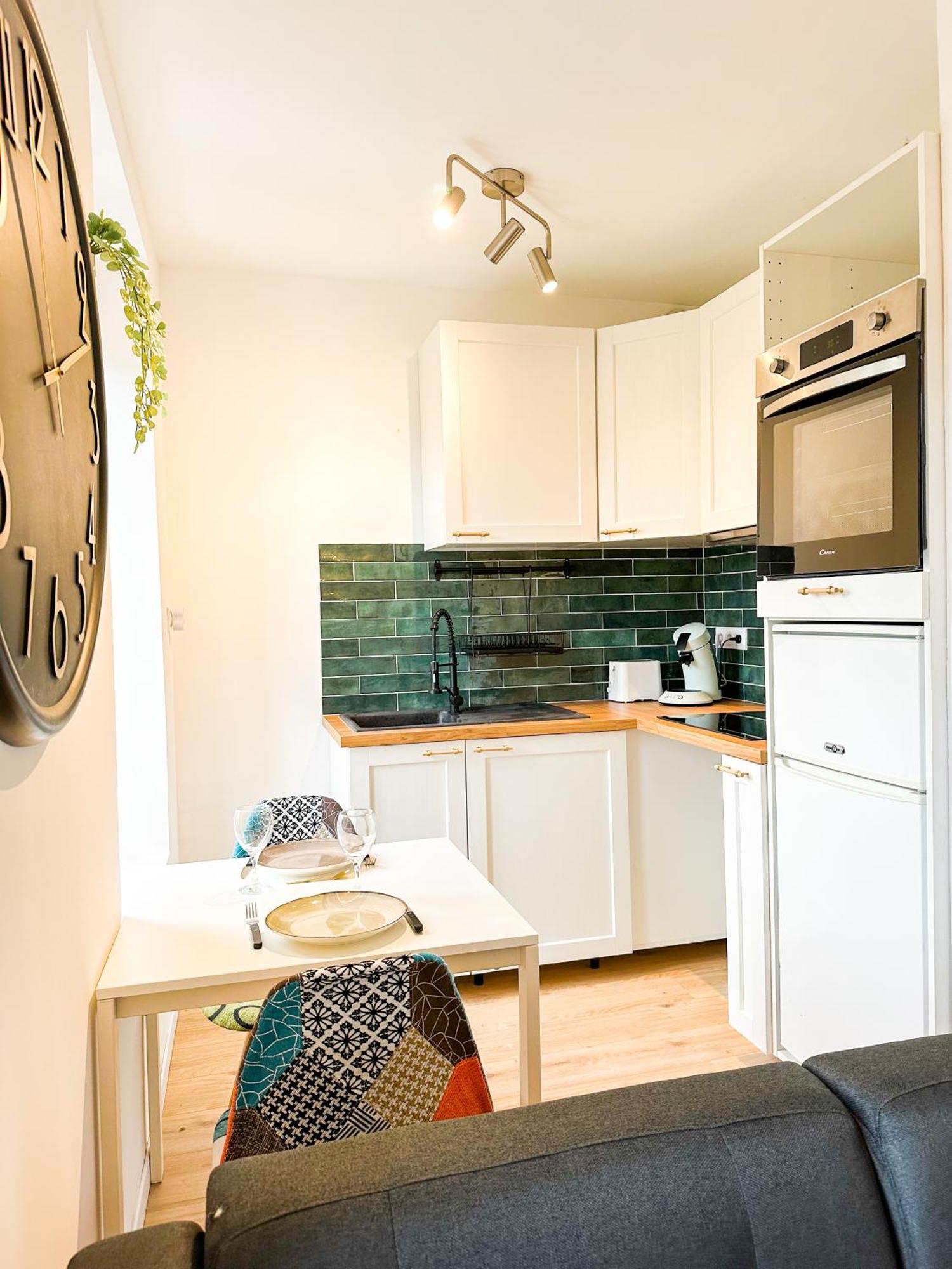 New: Agreable & Lumineux *Gare* Lejlighed Guingamp Eksteriør billede