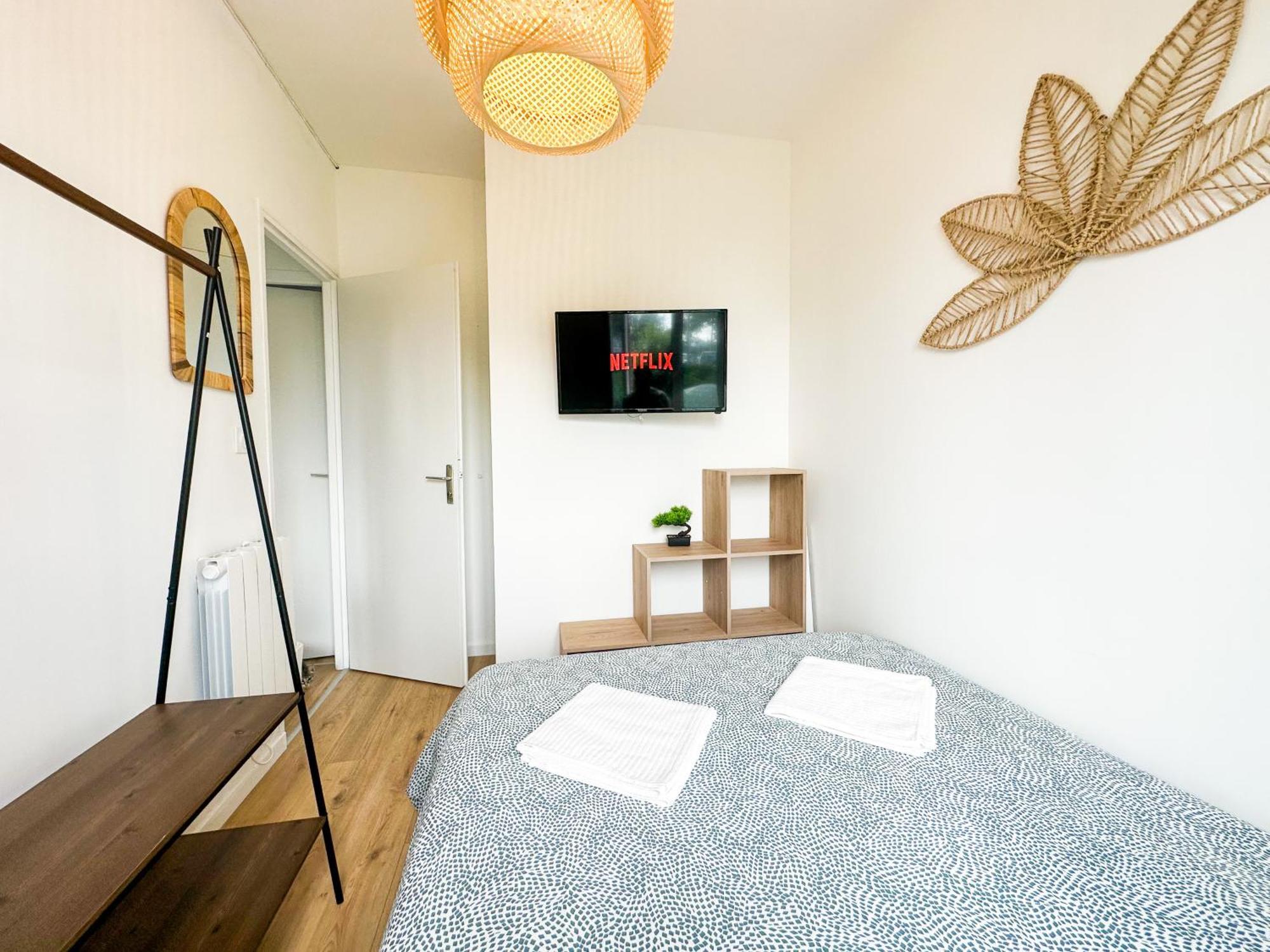 New: Agreable & Lumineux *Gare* Lejlighed Guingamp Eksteriør billede